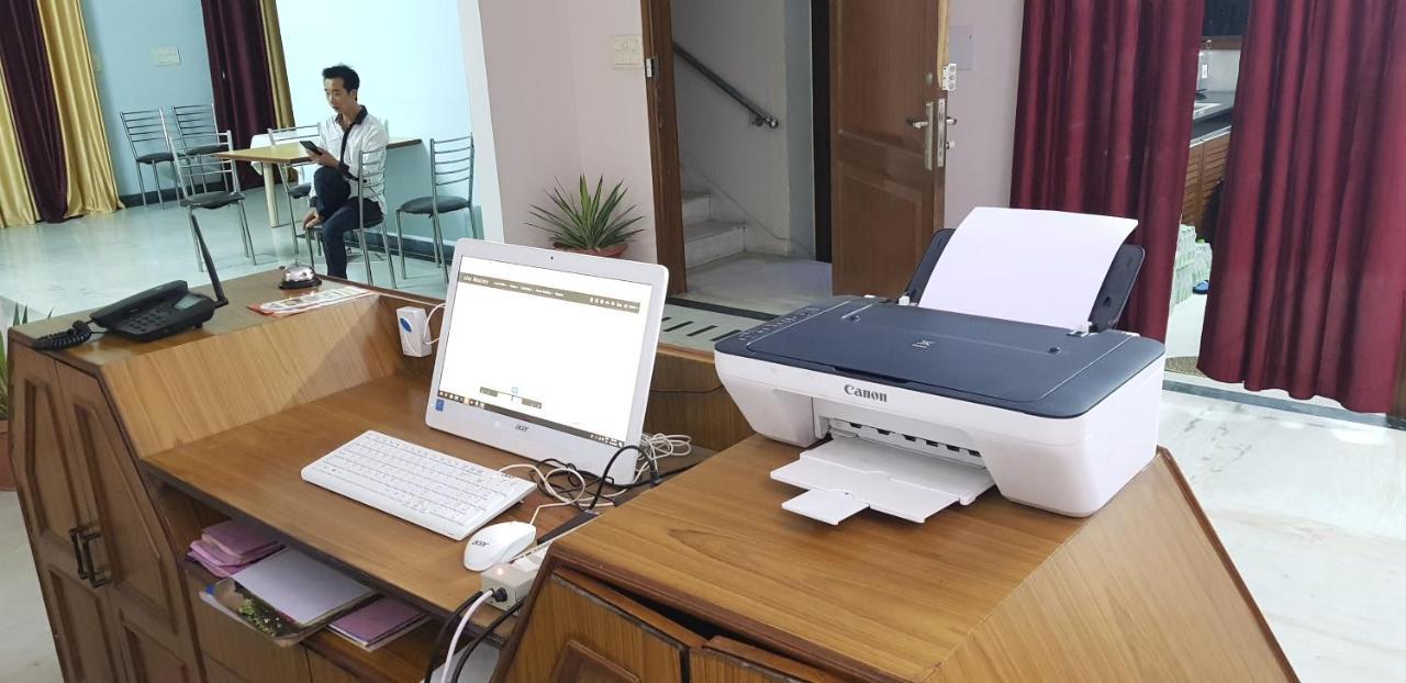 Angel Nri B&B Greater Noida Exteriör bild