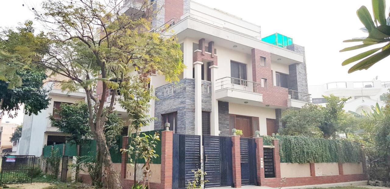 Angel Nri B&B Greater Noida Exteriör bild