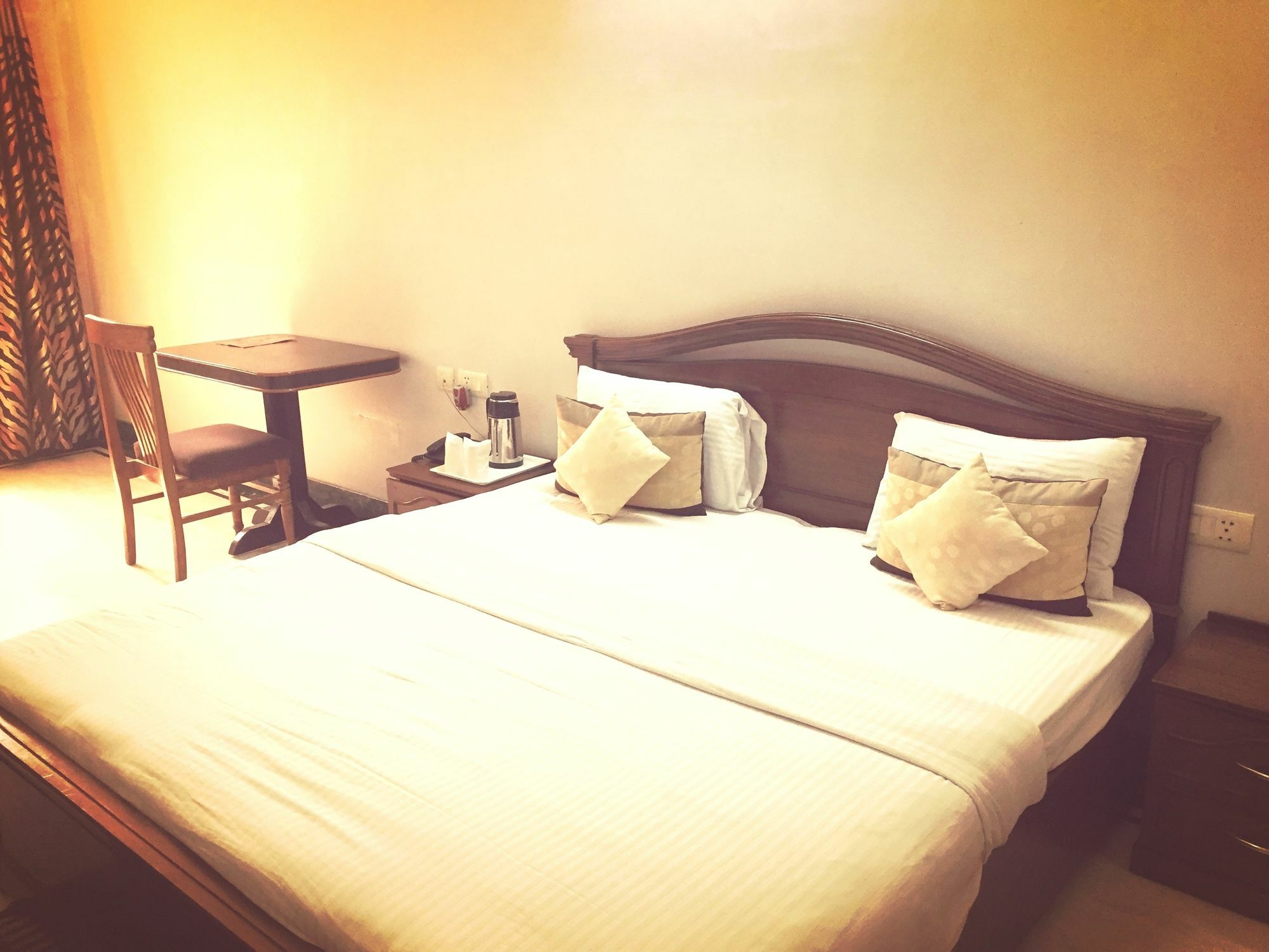 Angel Nri B&B Greater Noida Exteriör bild